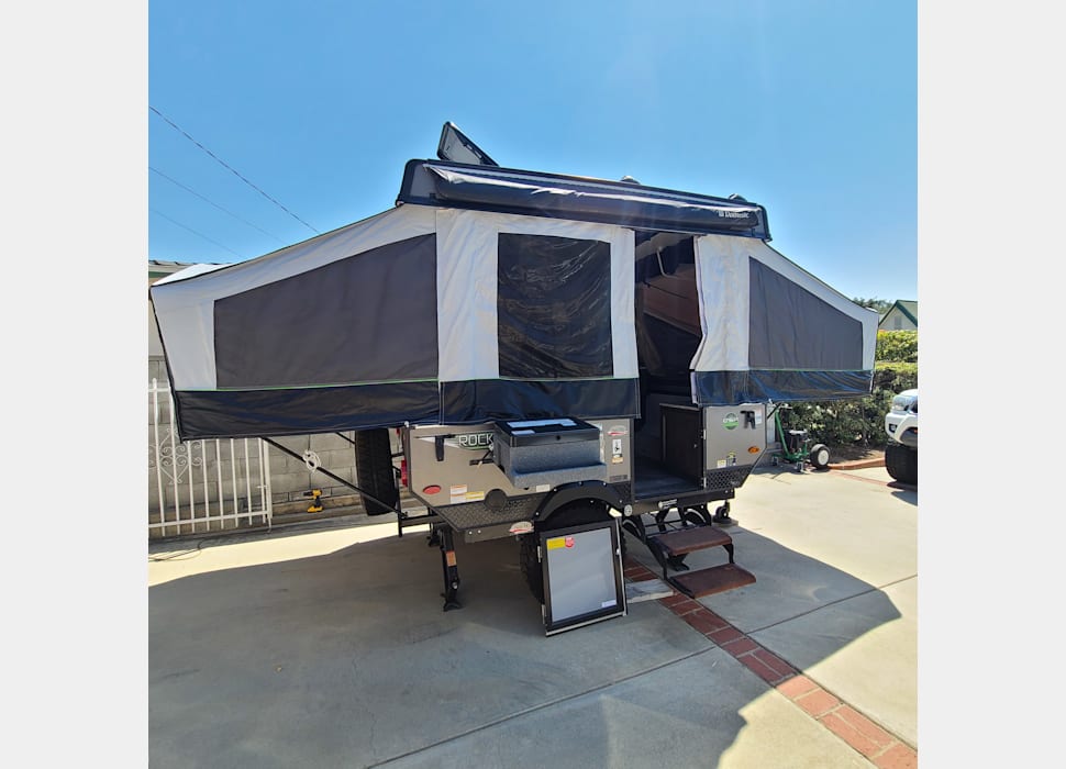 Pop-up Camper rentals in hesperia