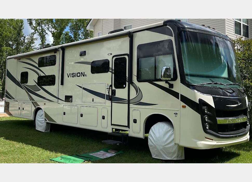 Class A Motor Home rentals in Springfield