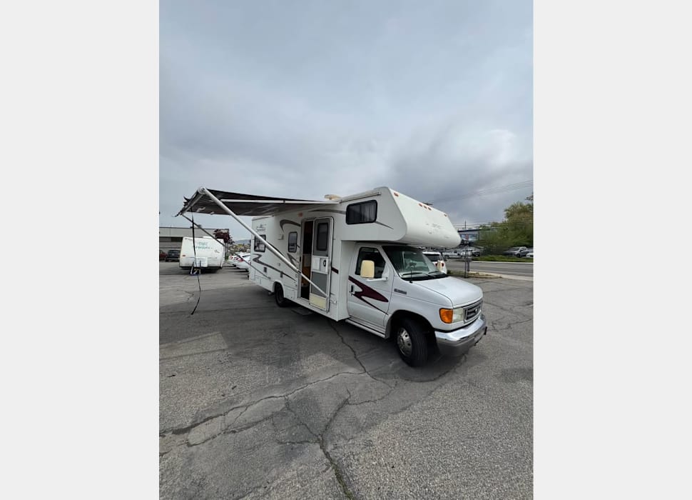Class C Motor Home rentals in kemmerer