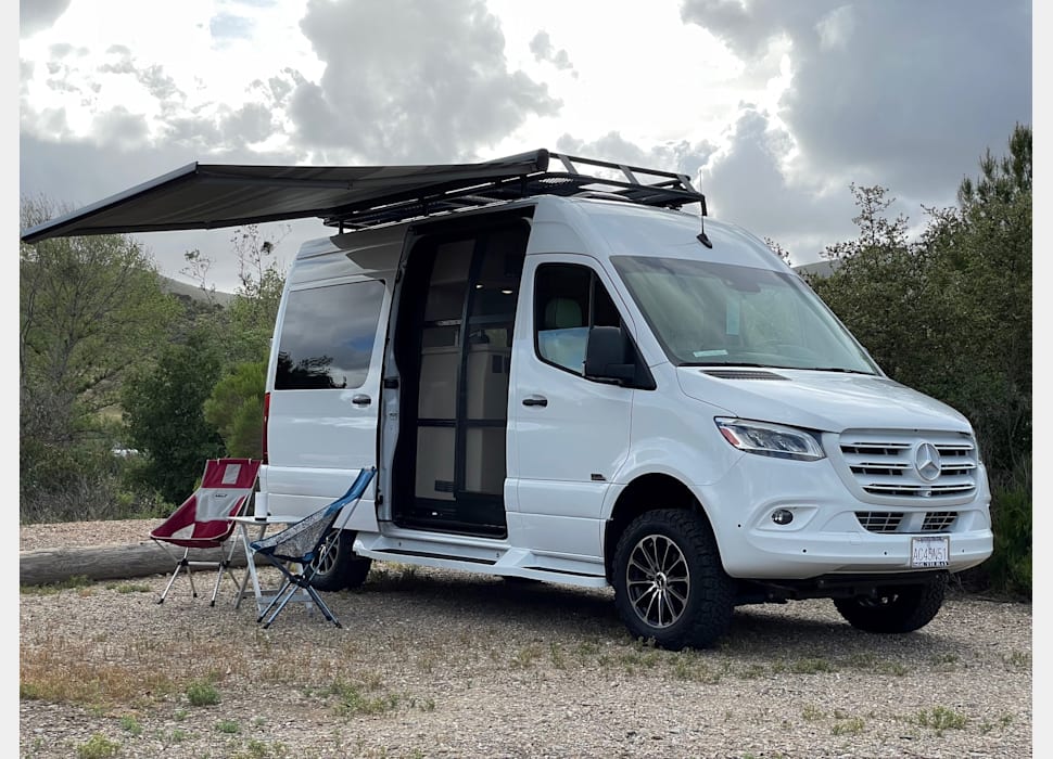 Class B Camping Van rentals in Los Angeles