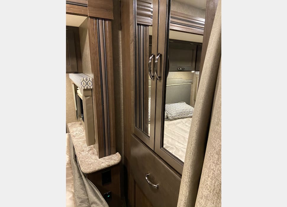 Class C Motor Home rentals in Dundee