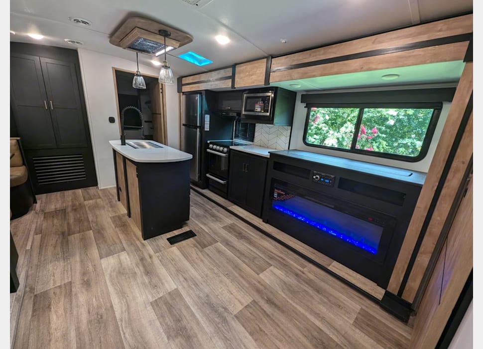 Travel Trailer rentals in Midlothian