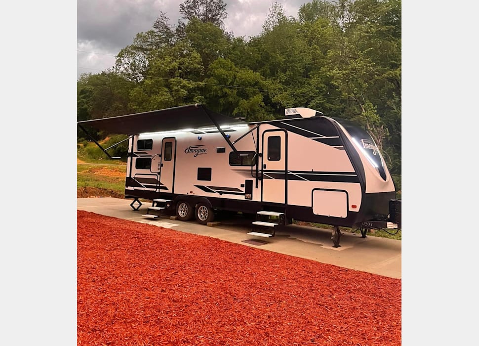 Travel Trailer rentals in Ethridge