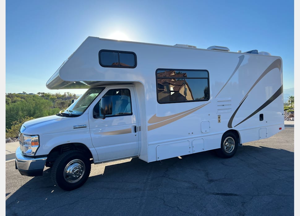 Class C Motor Home rentals in Las Vegas