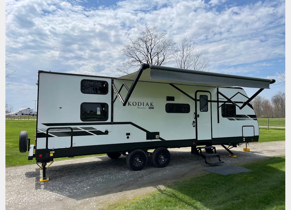 White PigeonRV rentals
