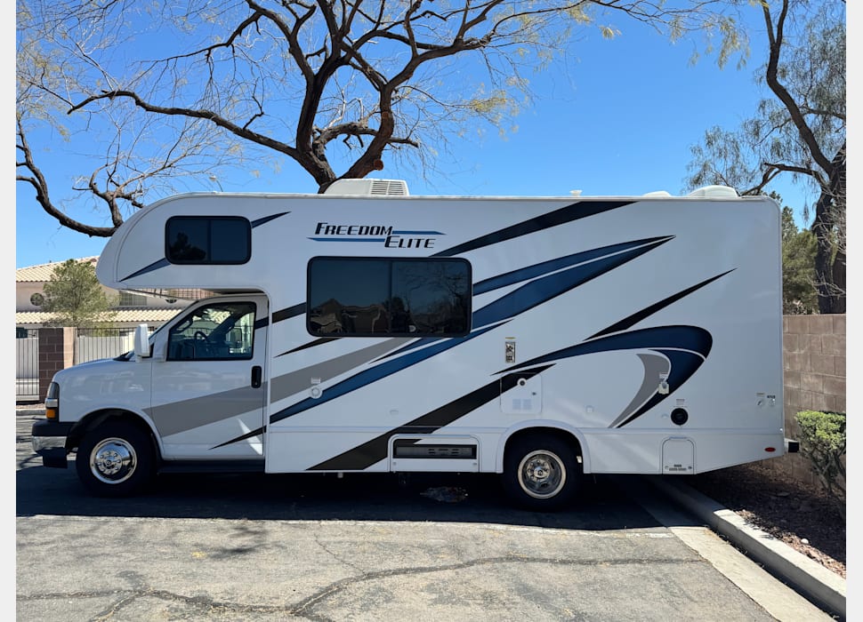 Class C Motor Home rentals in Las Vegas