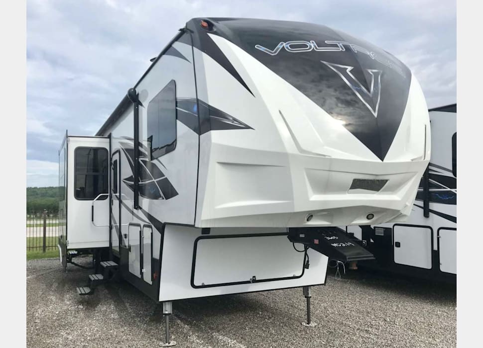 Fifth Wheel rentals in Round Rock