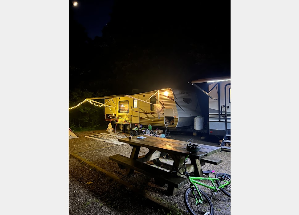 Travel Trailer rentals in Louisville