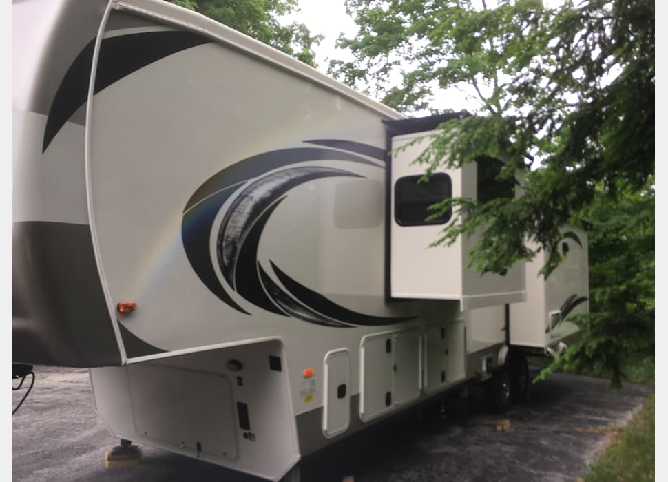Fifth Wheel rentals in Traverse City