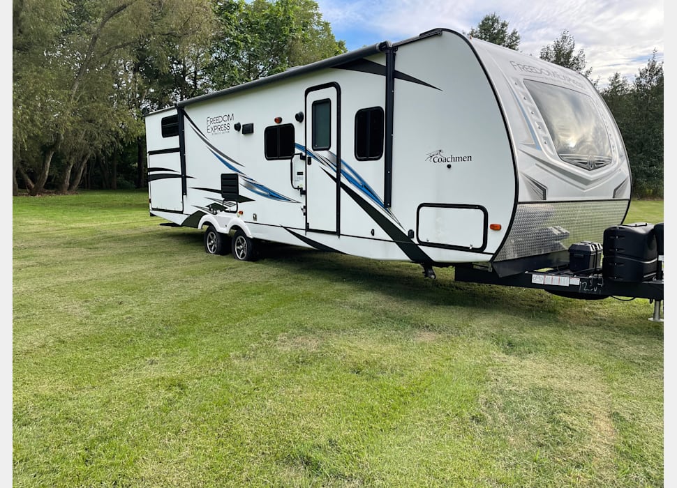 MohntonRV rentals