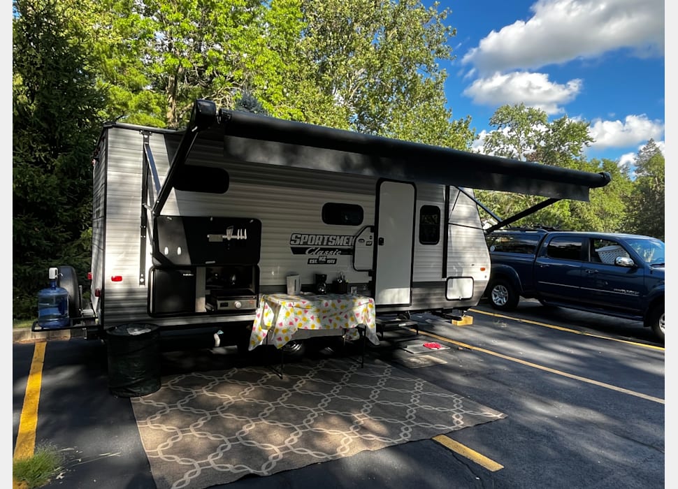 Travel Trailer rentals in Orleans