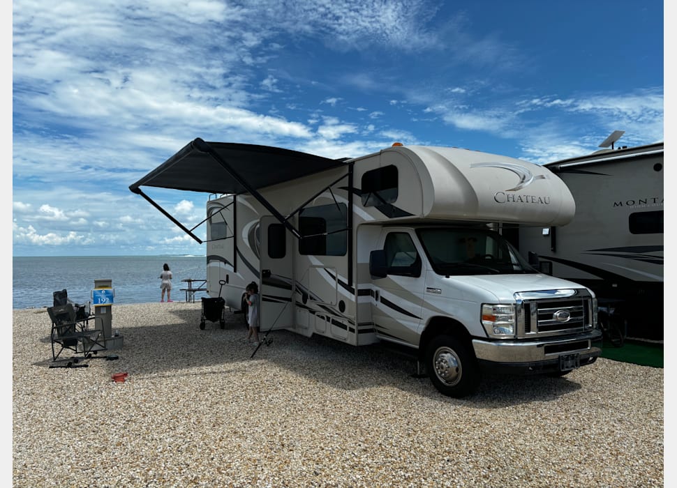 Class C Motor Home rentals in Hialeah