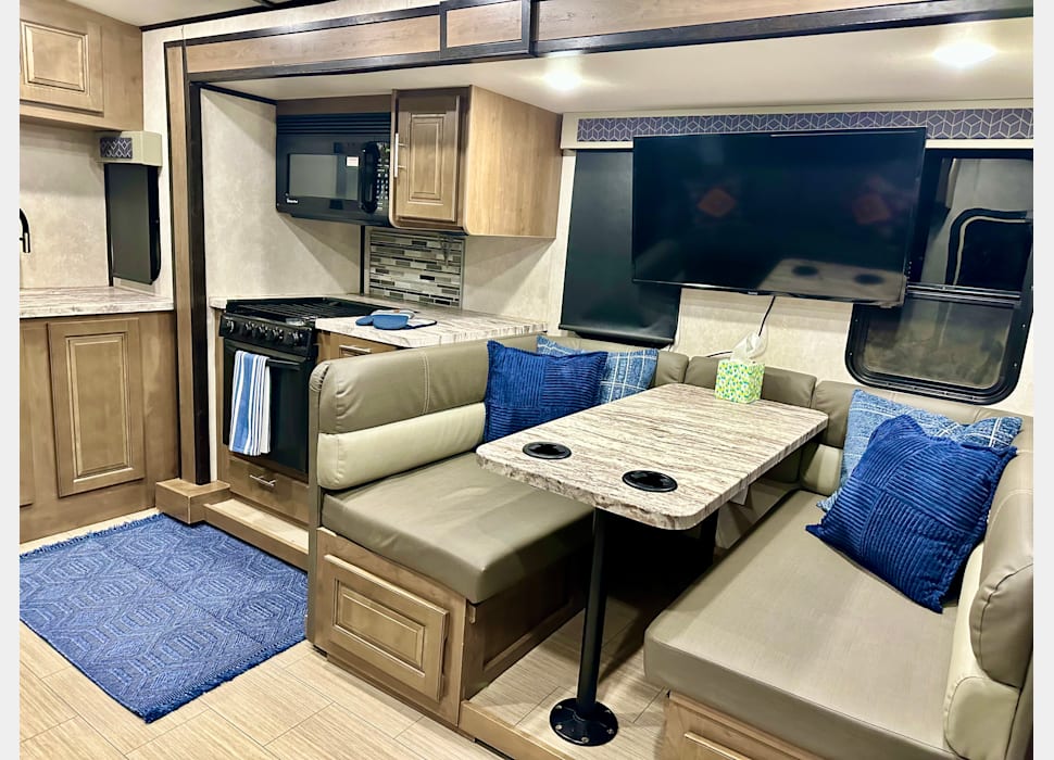 Class A Motor Home rentals in Temecula