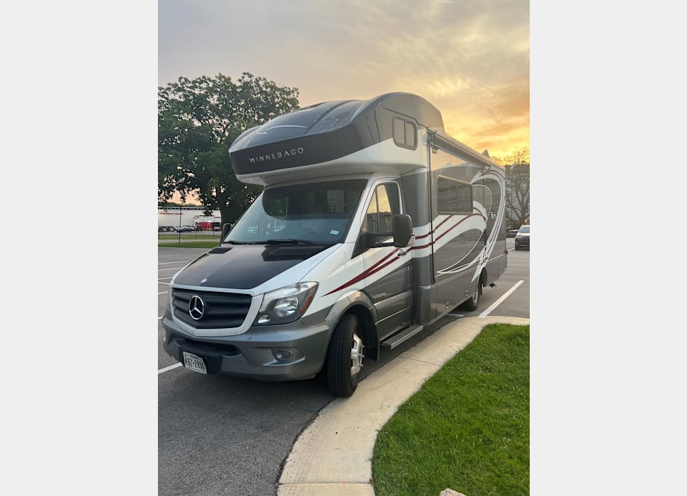 Class C Motor Home rentals in Round Rock