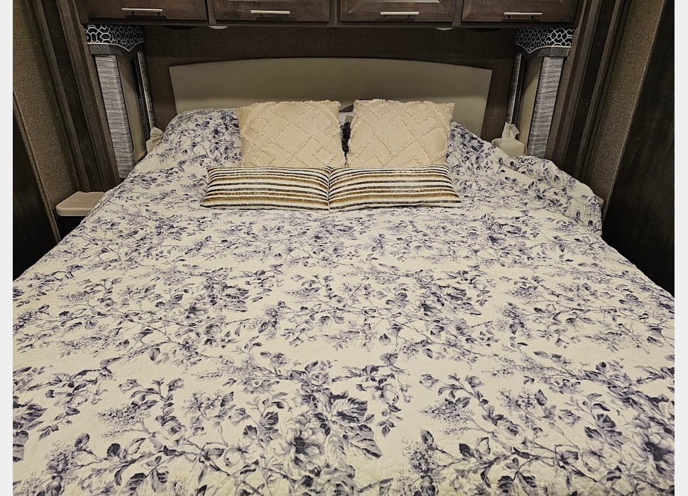 Class C Motor Home rentals in SEVIERVILLE