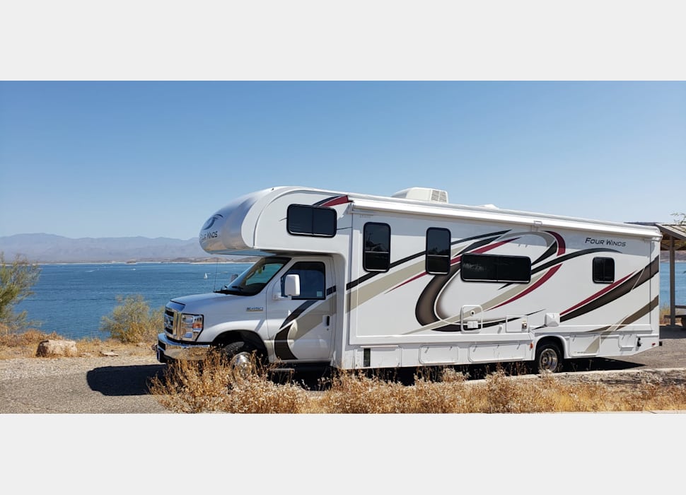 Class C Motor Home rentals in Goodyear
