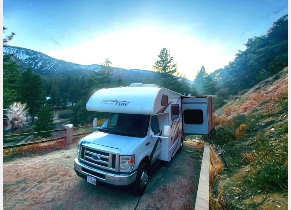 Class C Motor Home rentals in Oceanside
