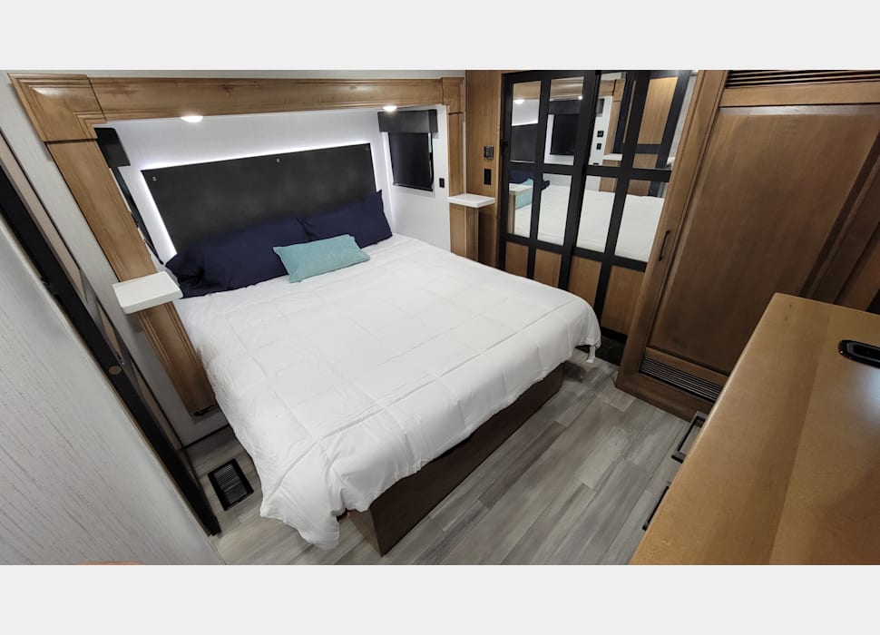 Fifth Wheel rentals in OCALA