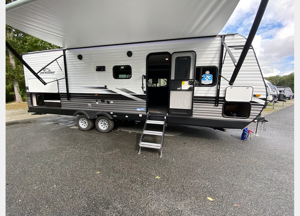 Travel Trailer rentals in Glennville, Ga