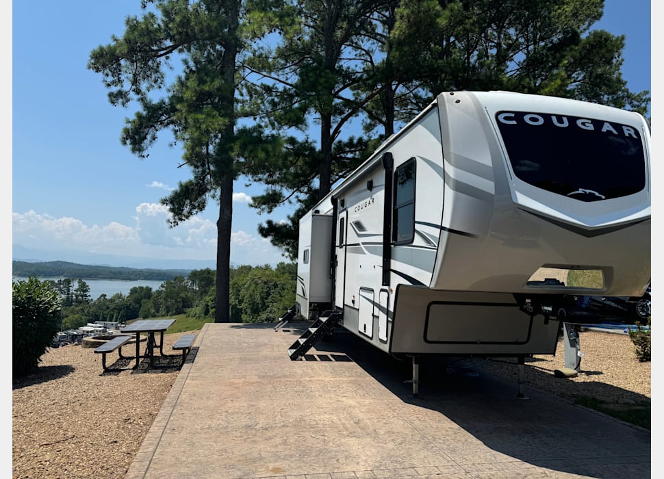 Fifth Wheel rentals in Cookeville