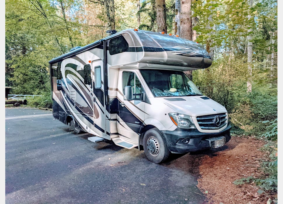 Class C Motor Home rentals in Vancouver