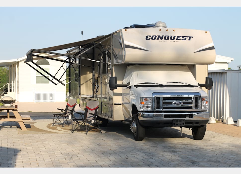 Class C Motor Home rentals in St. Petersburg