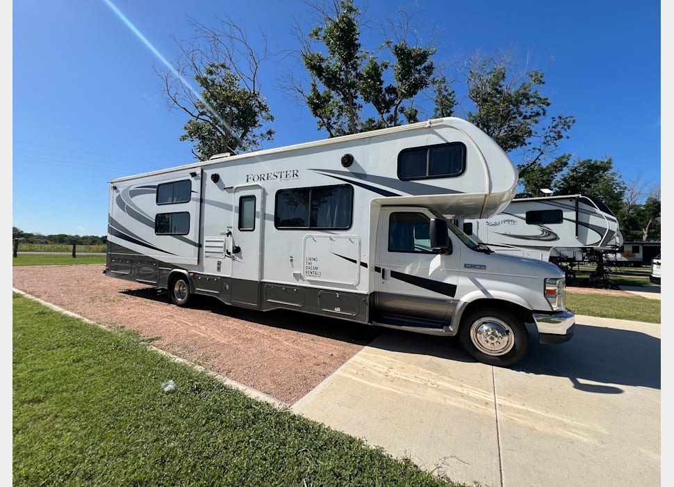 Class C Motor Home rentals in San Antonio