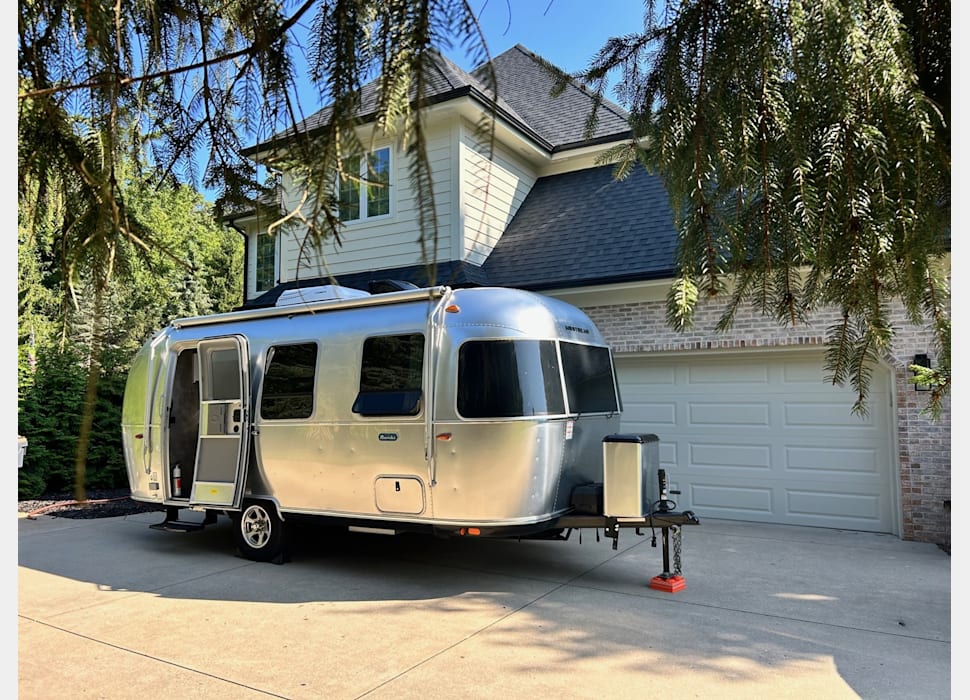 Travel Trailer rentals in PORTAGE