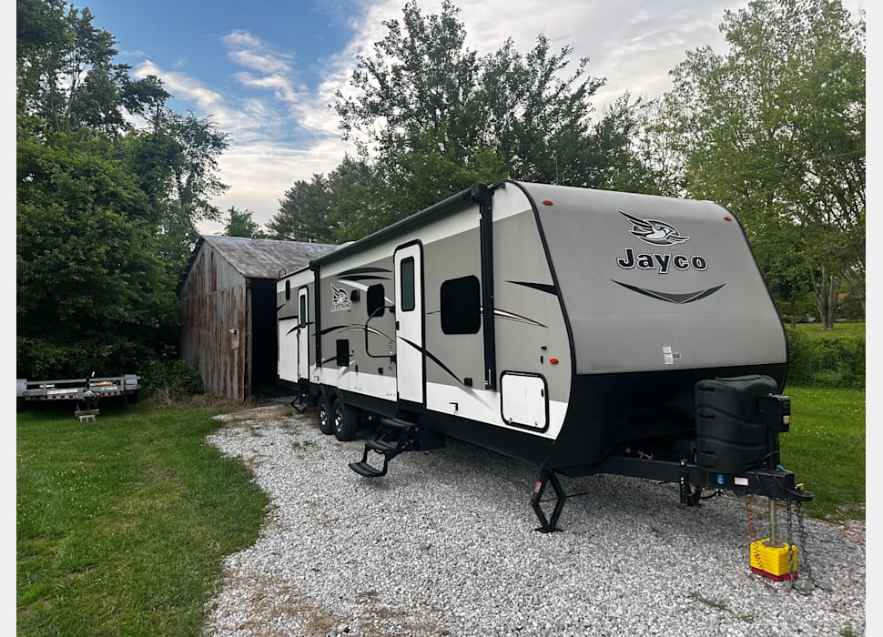 Travel Trailer rentals in Junction City