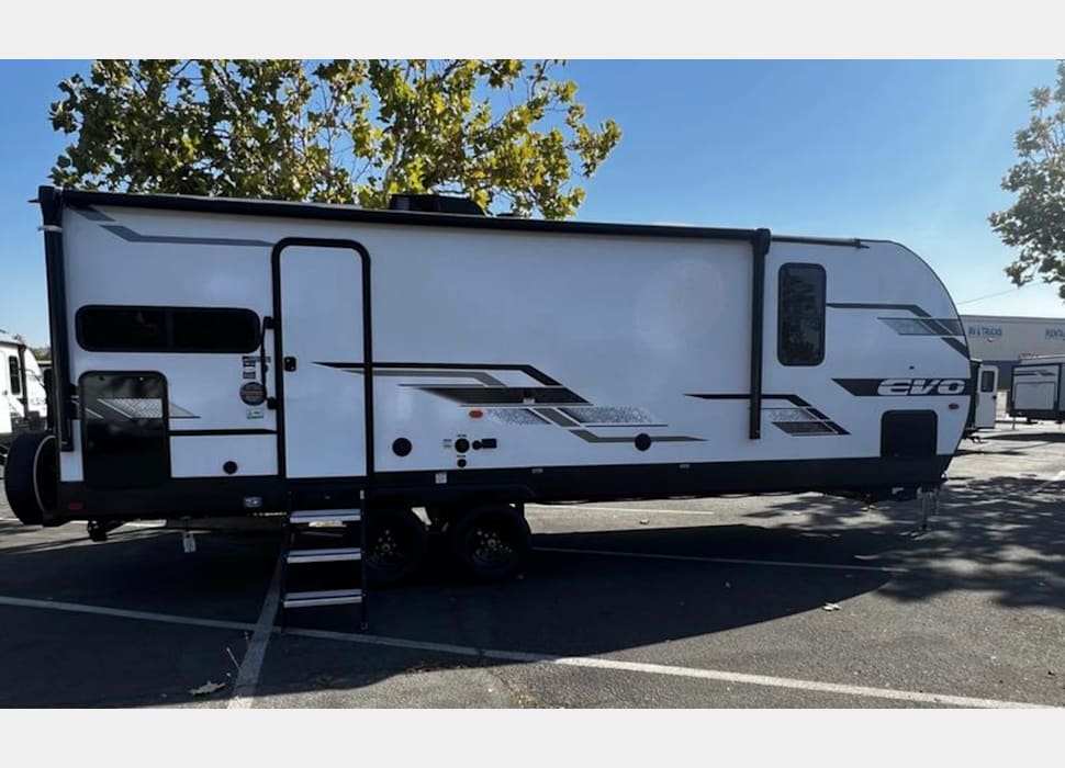 Travel Trailer rentals in Lemon Grove
