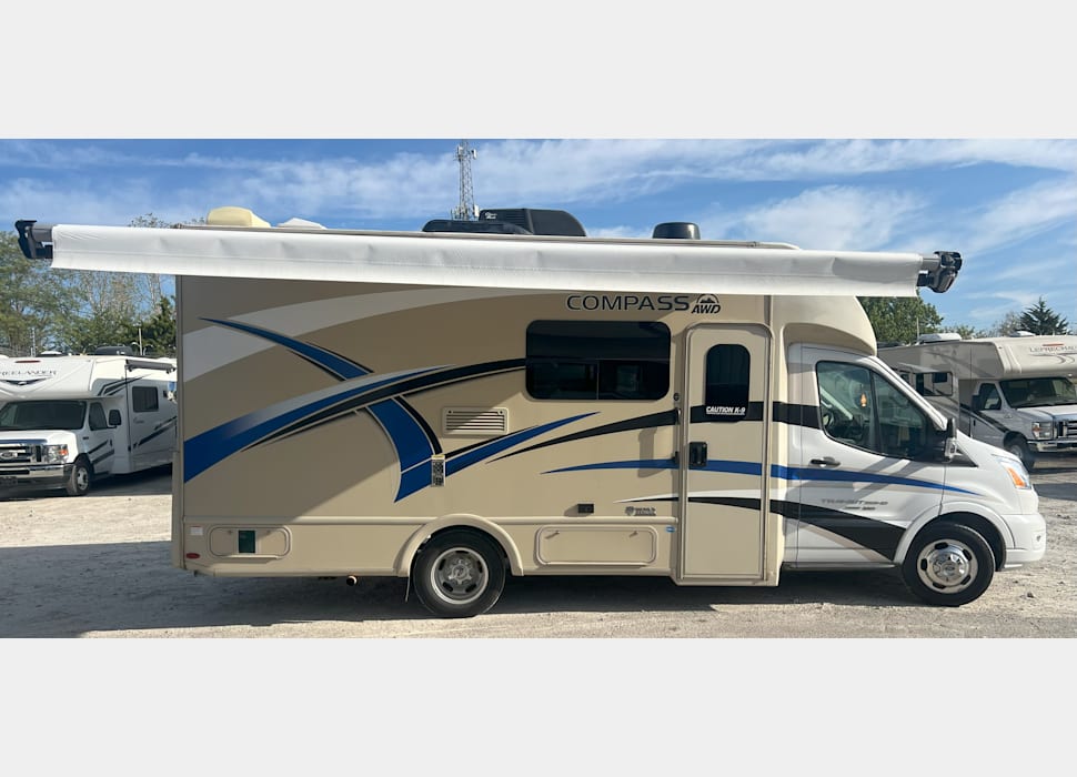 Class B Camping Van rentals in Lorain
