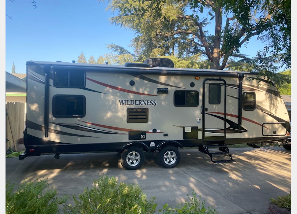 Travel Trailer rentals in Mariposa