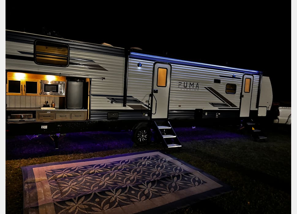 Travel Trailer rentals in Conroe