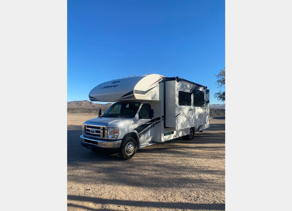 Class C Motor Home rentals in Wasilla
