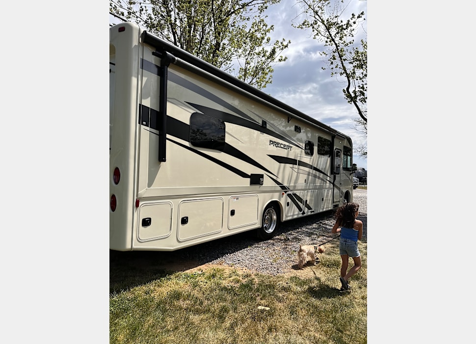 Class A Motor Home rentals in Hoboken