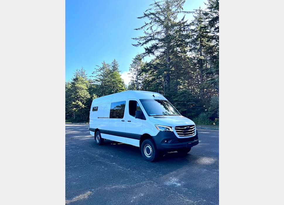 Class B Camping Van rentals in NASELLE