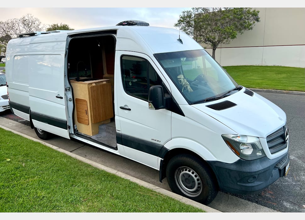 Class B Camping Van rentals in Torrance