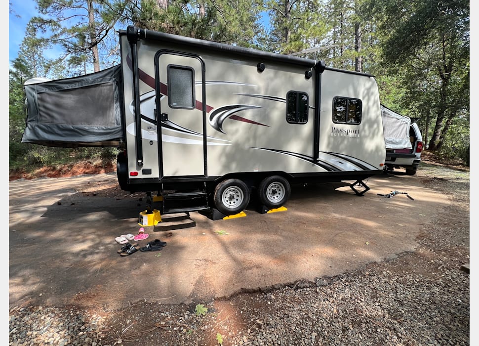 Pop-up Camper rentals in San Mateo