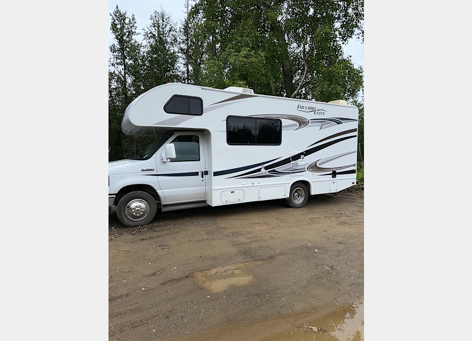 Class C Motor Home rentals in Palmer