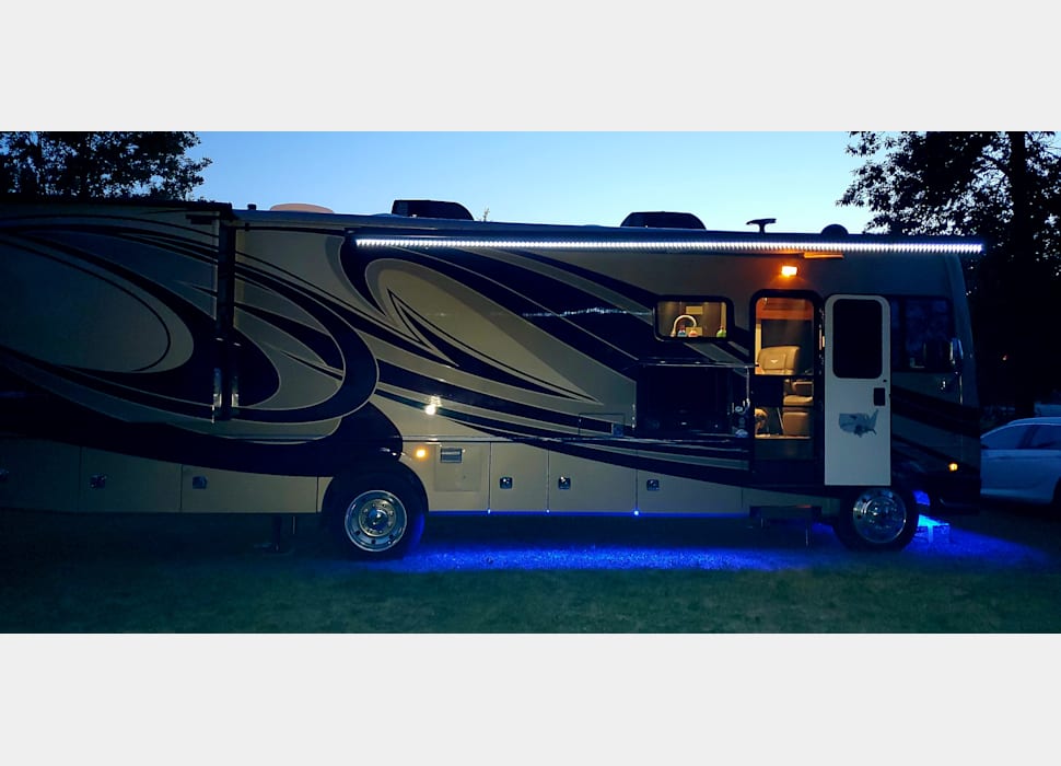 Class A Motor Home rentals in Brandenburg