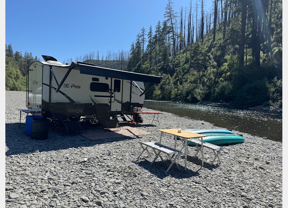 Travel Trailer rentals in Cave Junction