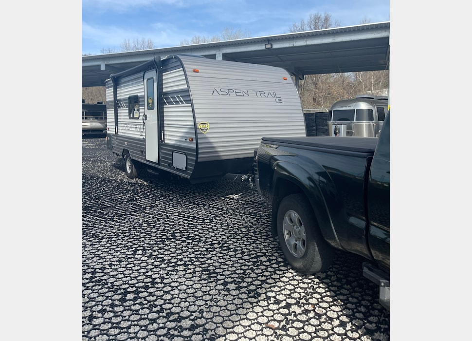 Travel Trailer rentals in St. Louis