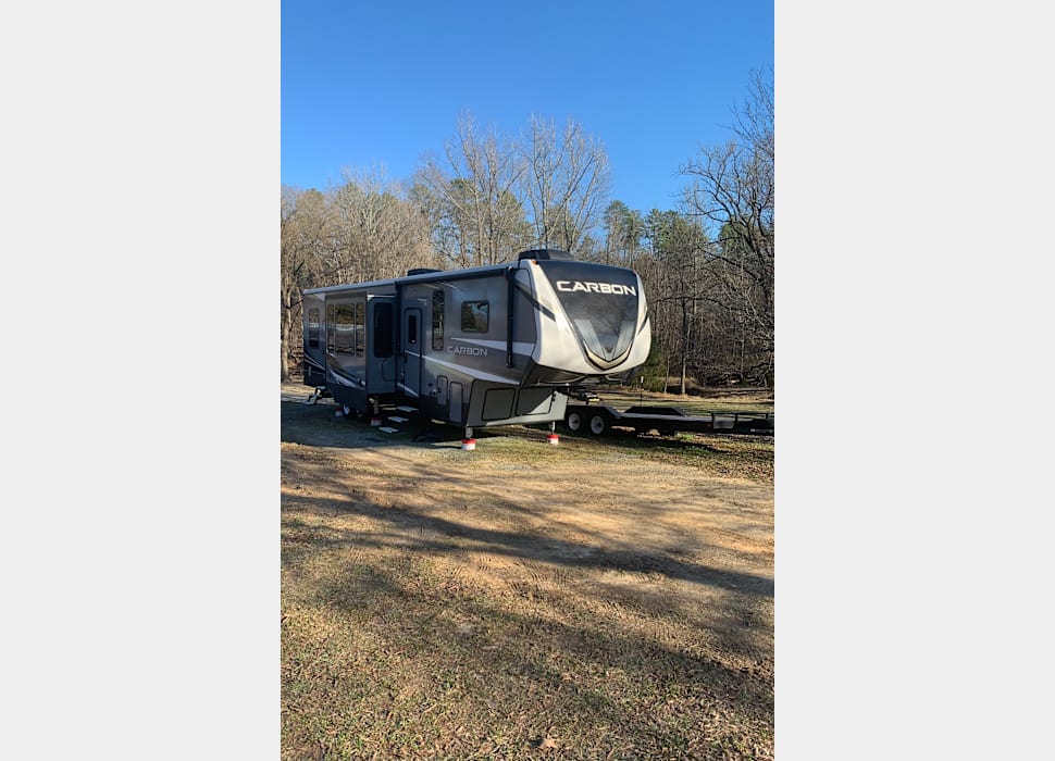 Fifth Wheel rentals in New Market