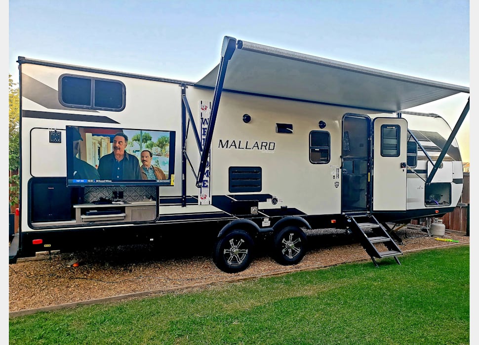 Travel Trailer rentals in Bakersfield