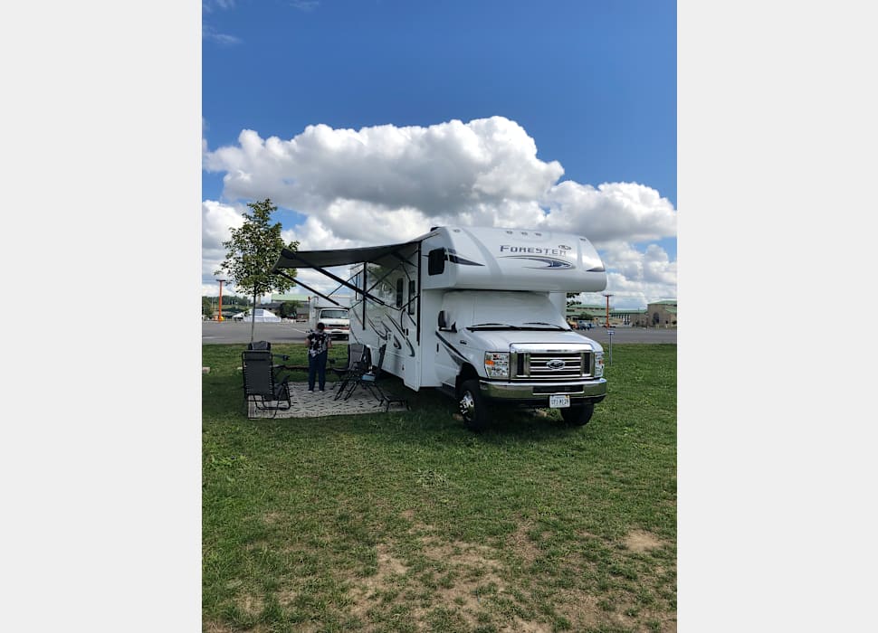 Class C Motor Home rentals in New Kent