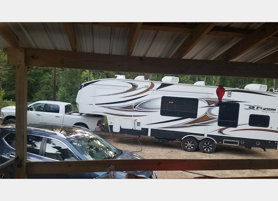 Fifth Wheel rentals in Picayune
