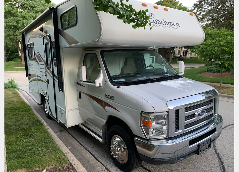 Class C Motor Home rentals in Plainfield