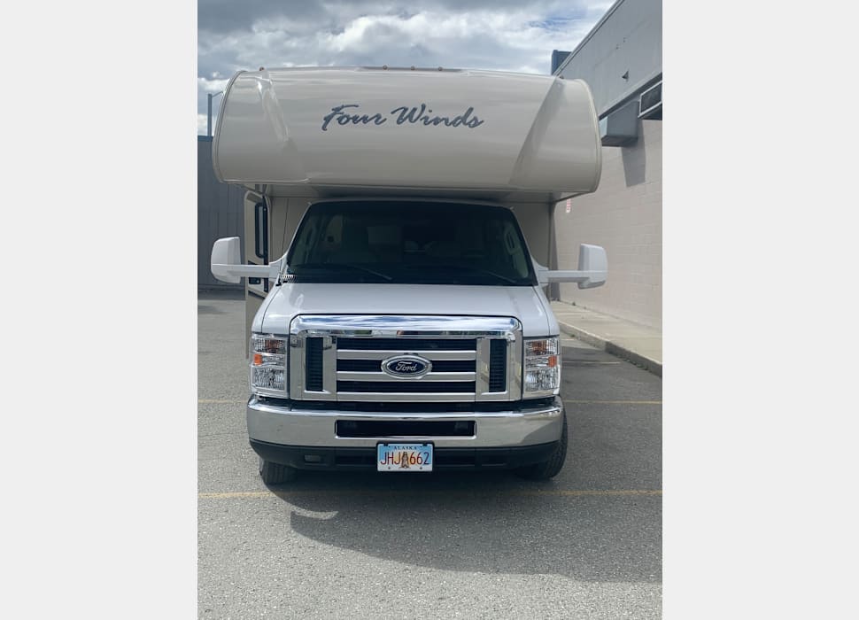 Class C Motor Home rentals in Anchorage