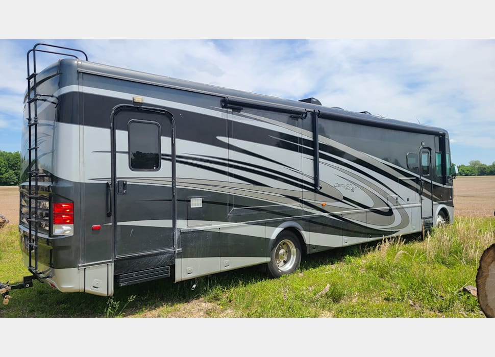 Class A Motor Home rentals in Fort Washington