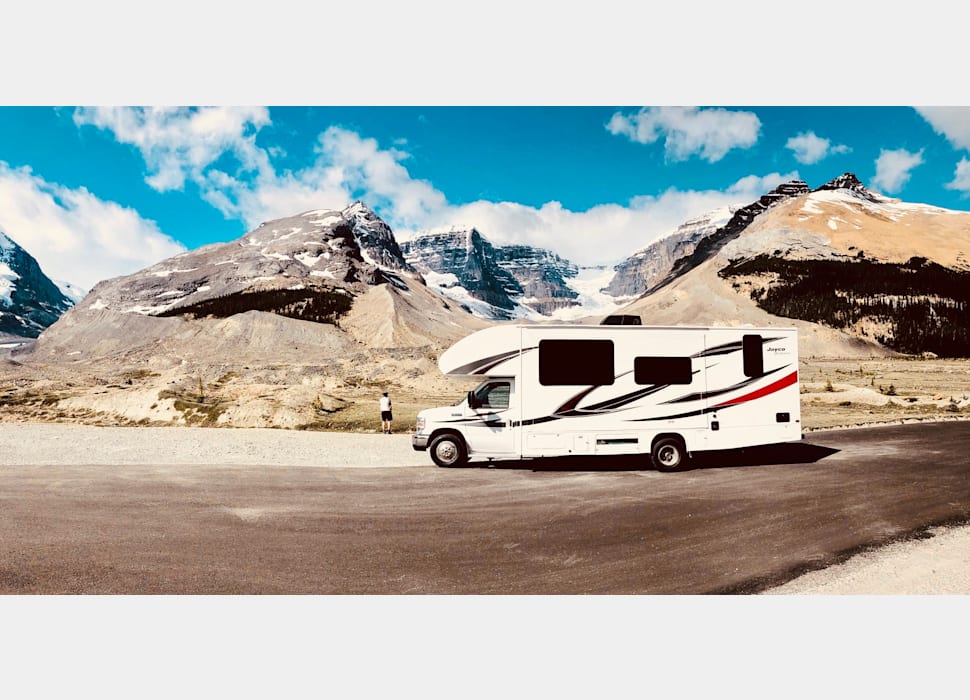 Class C Motor Home rentals in Fairborn